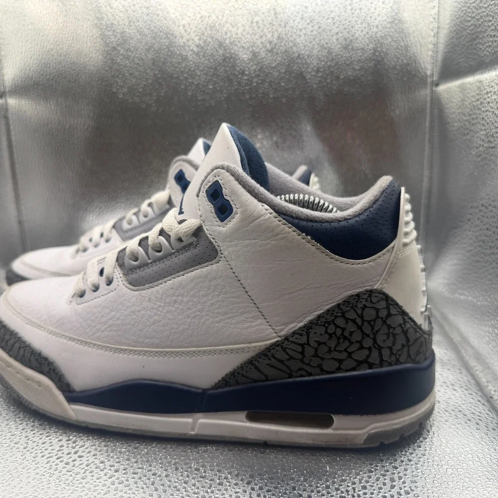 Size 8 Air Jordan Air Jordan 3 Retro Midnight Navy Mens Sneaker Shoes CT8532-140